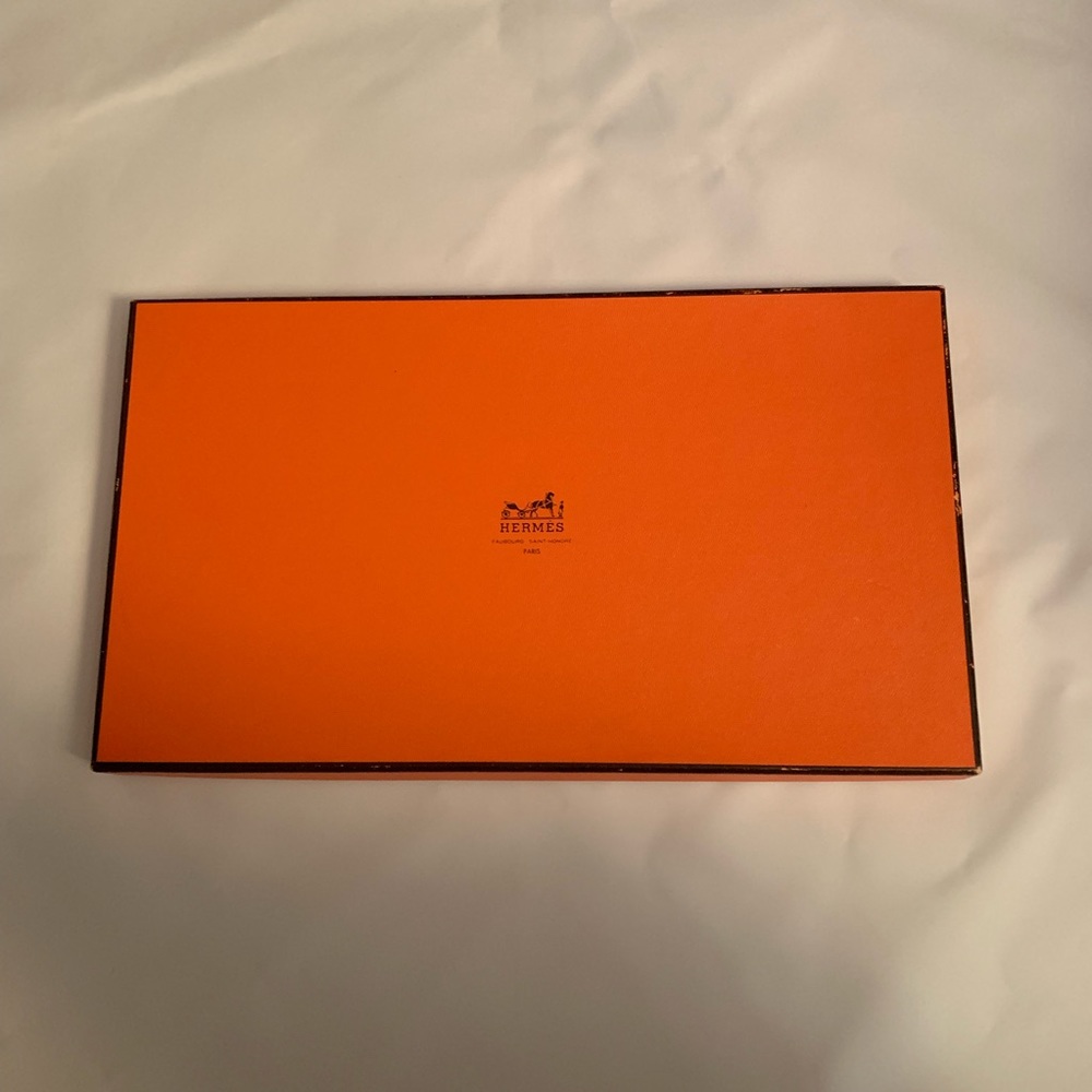 Hermès Scarfbox